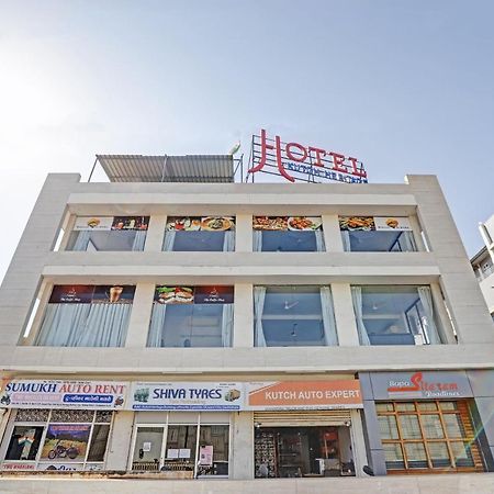 Gāndhīdhām Kutch Heritage Hotel מראה חיצוני תמונה